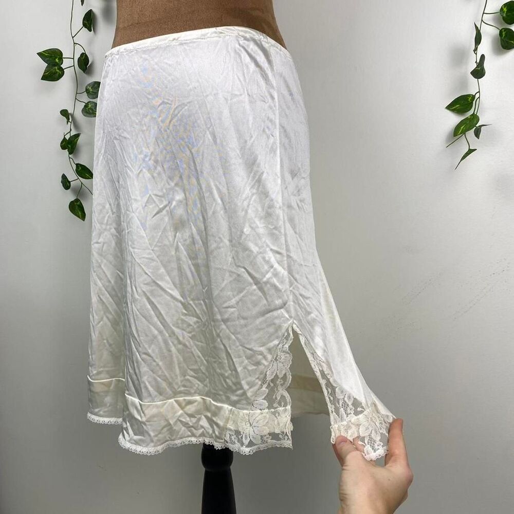 Vintage White lace slip skirt floral slit coquette romantic city color blocking